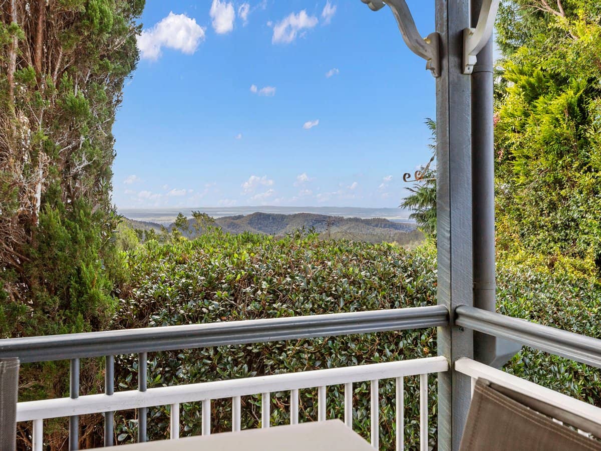 15 Paradise Drive, TAMBORINE MOUNTAIN - Thumbnail 5