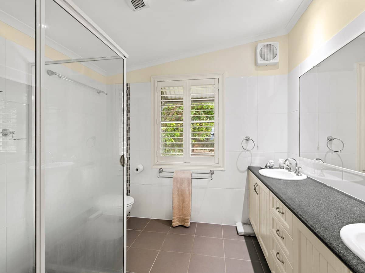 15 Paradise Drive, TAMBORINE MOUNTAIN - Thumbnail 15