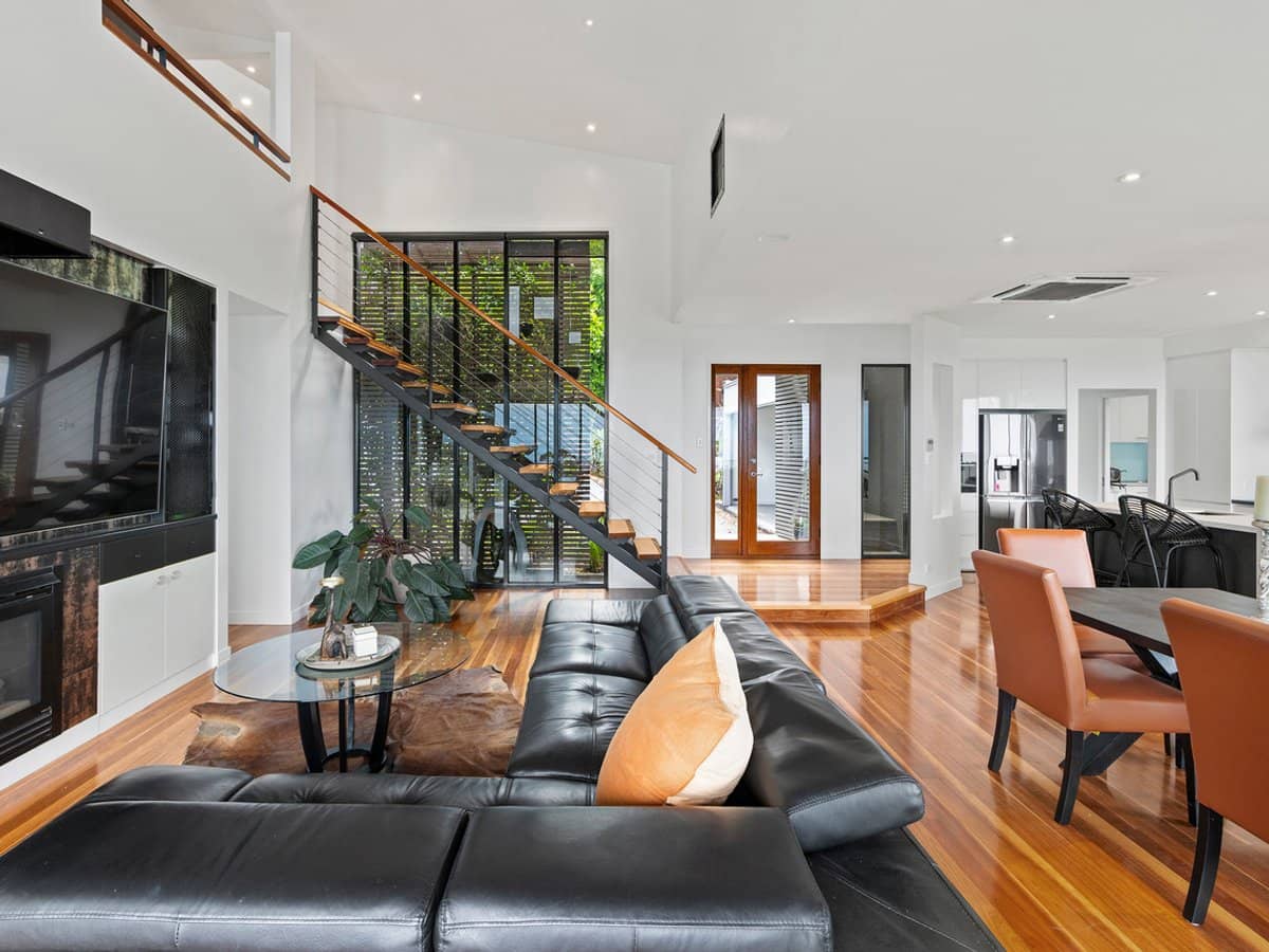 99 Guanaba Road, TAMBORINE MOUNTAIN - Thumbnail 13