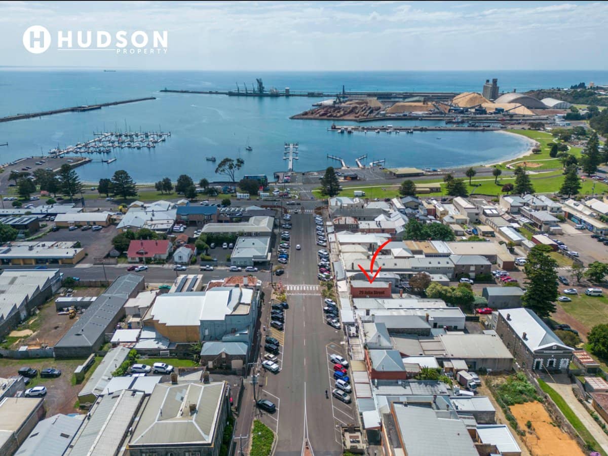 27-29 Julia Street, PORTLAND - Thumbnail 1