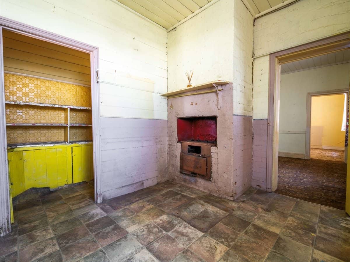 27-29 Julia Street, PORTLAND - Thumbnail 7