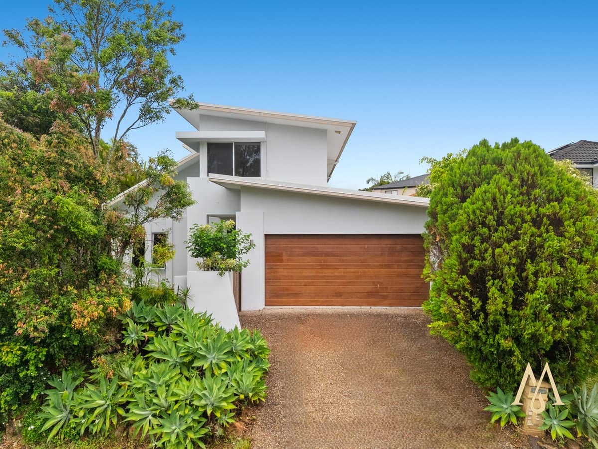 2 Royal Links Drive, ROBINA - Thumbnail 2