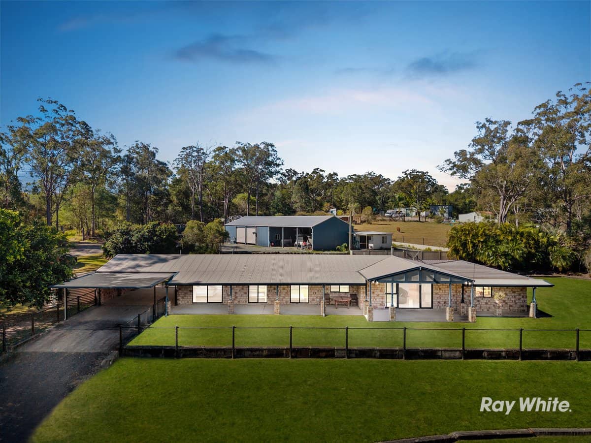 164-178 Quinzeh Creek Road, LOGAN VILLAGE - Thumbnail 1