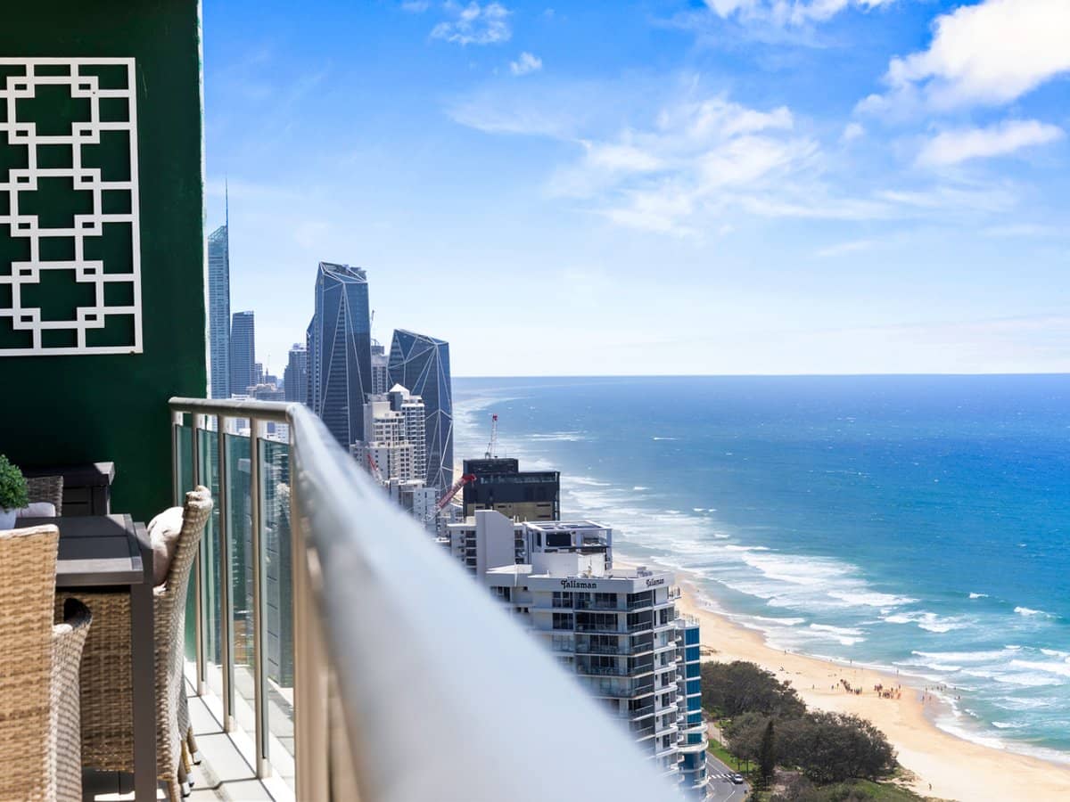 159 Old Burleigh Road, BROADBEACH - Thumbnail 2