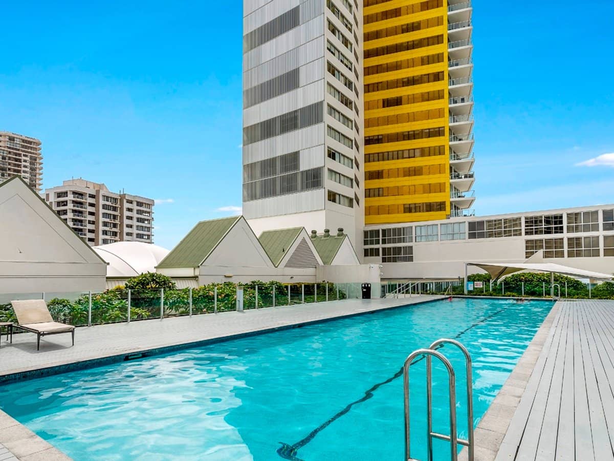 159 Old Burleigh Road, BROADBEACH - Thumbnail 21