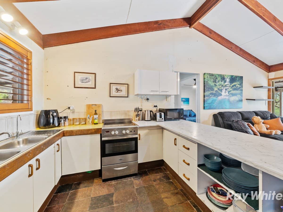 5 Quail Street, CEDAR VALE - Thumbnail 5