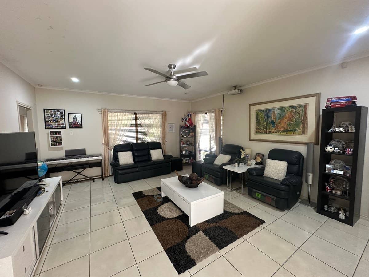 19 Links Avenue, Meadowbrook - Thumbnail 9