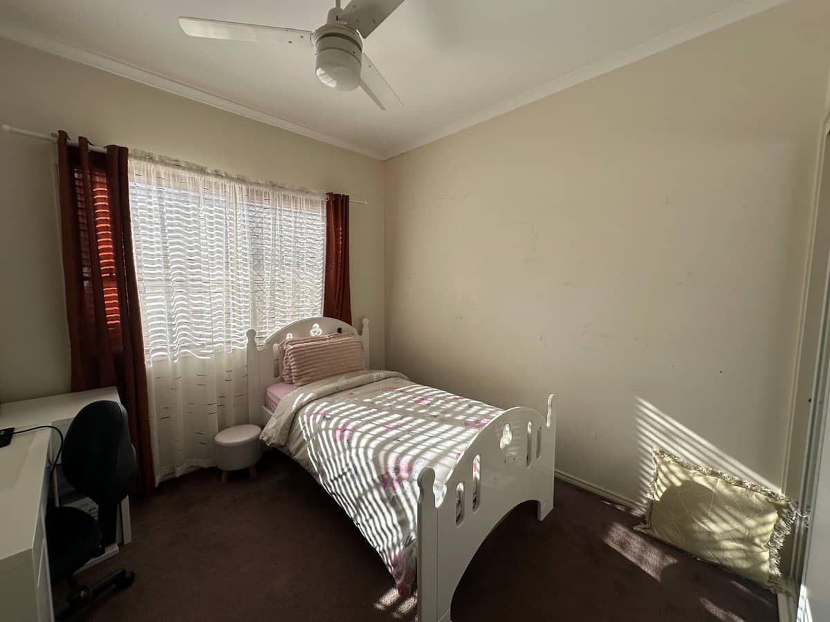 19 Links Avenue, Meadowbrook - Thumbnail 13