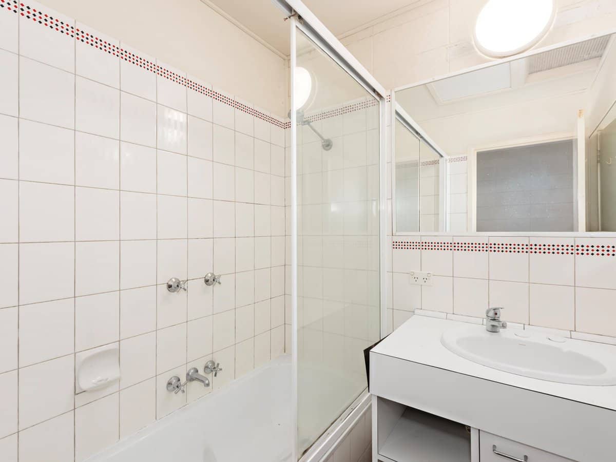 23 River Terrace, SURFERS PARADISE - Thumbnail 6