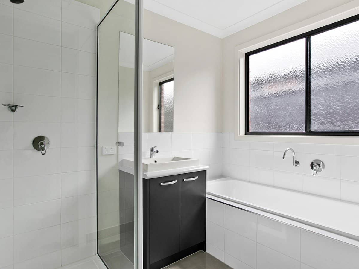 5 Mikhail Grove, HASTINGS - Thumbnail 5