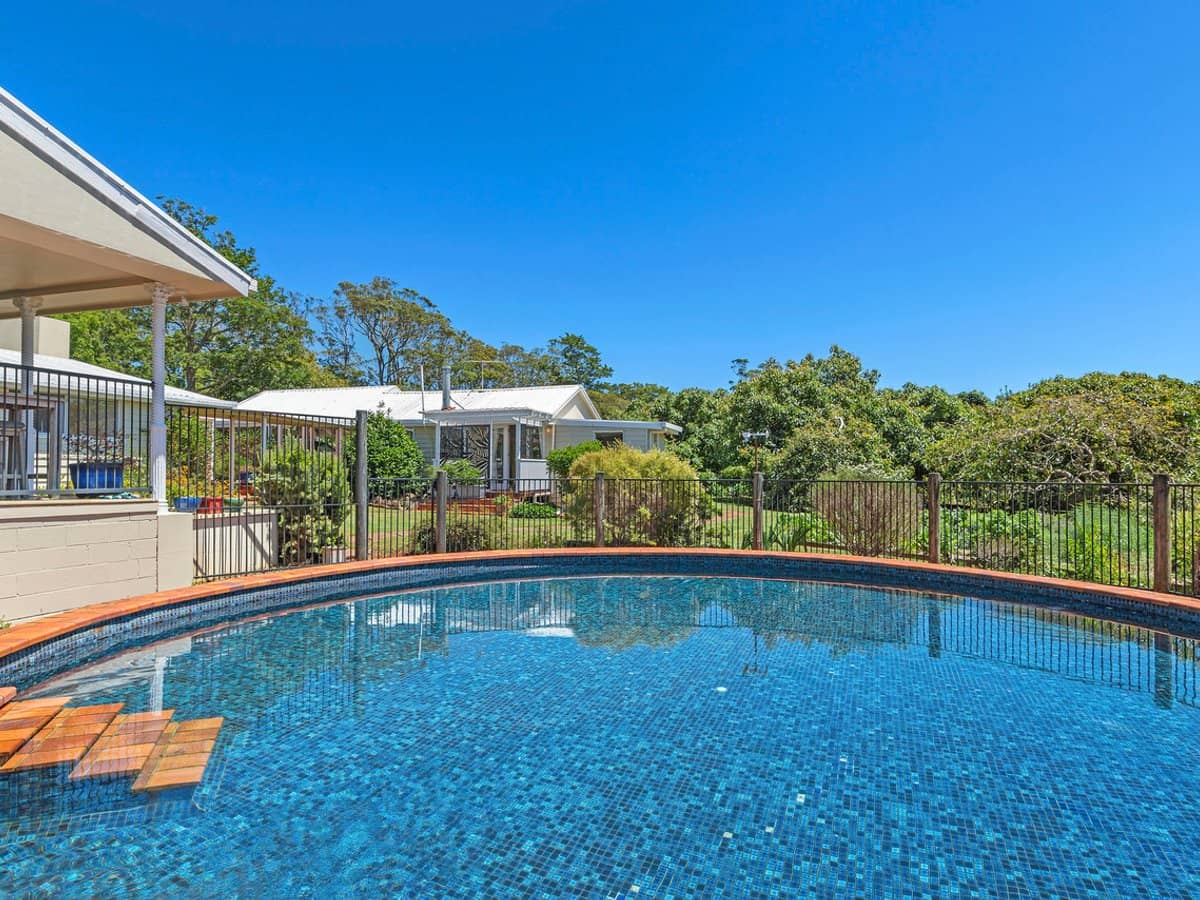 332-356 Main Western Road, TAMBORINE MOUNTAIN - Thumbnail 1