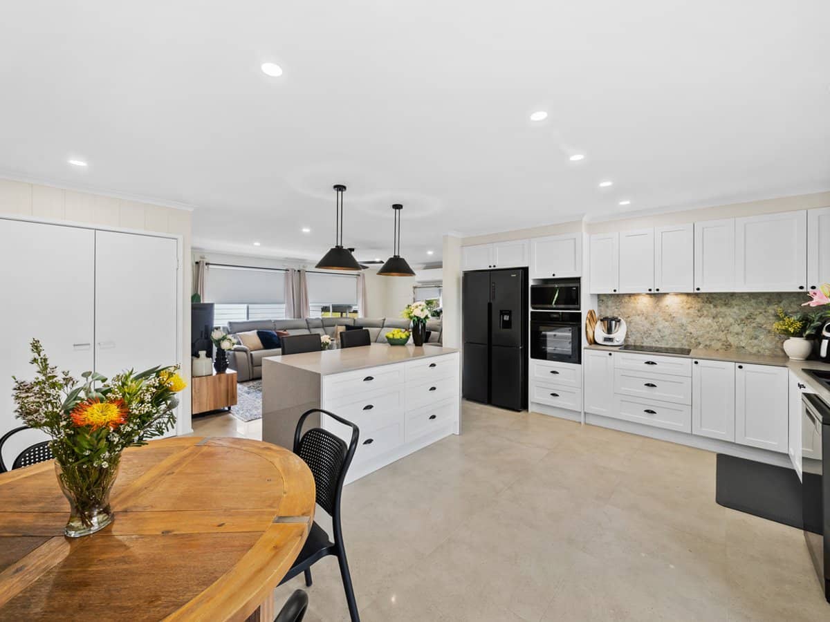 26 Lehmans Road, BEENLEIGH - Thumbnail 3