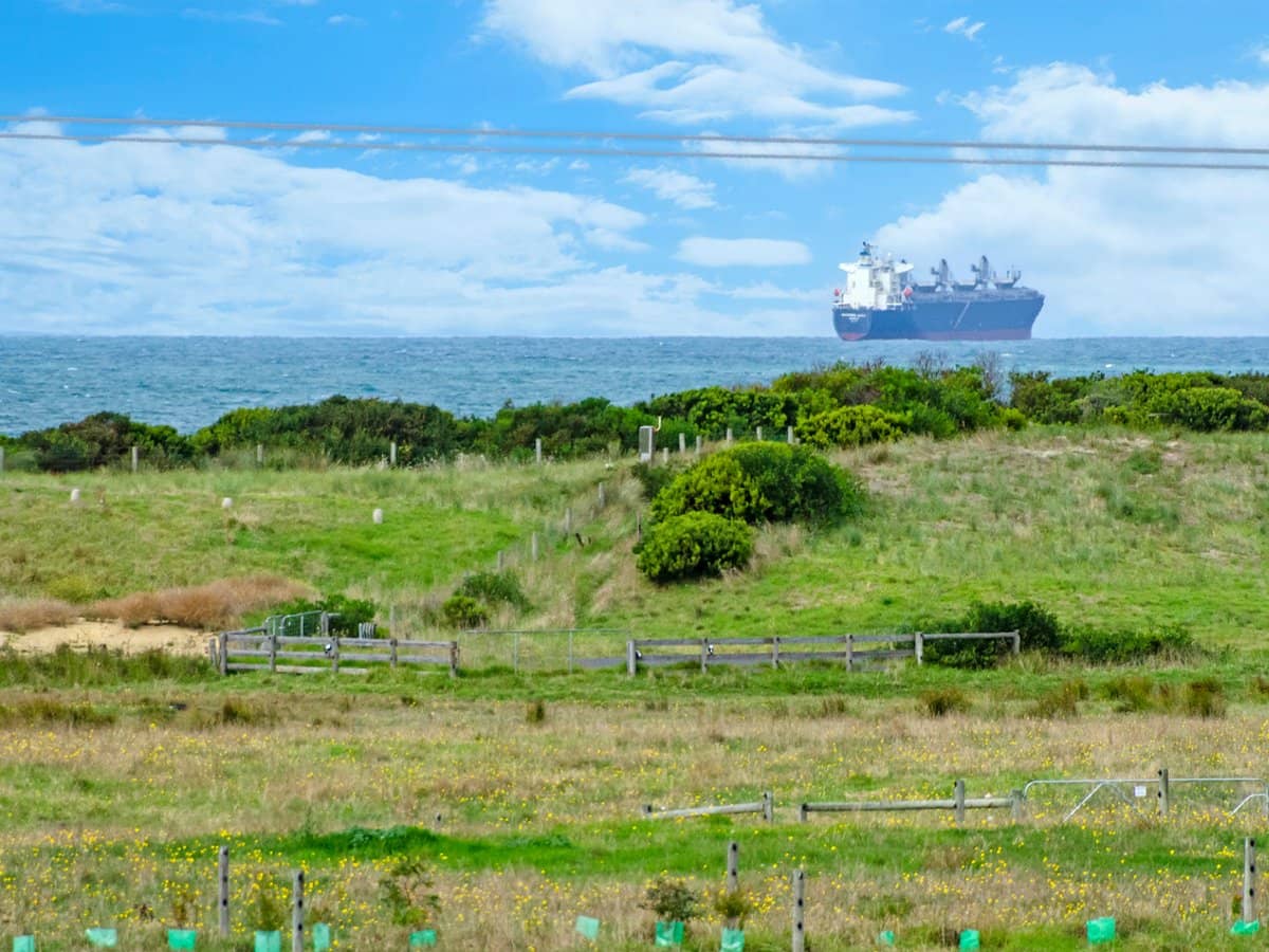 8105 Princes Highway, NARRAWONG - Thumbnail 5