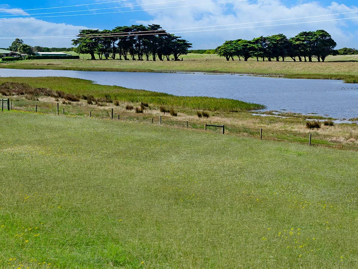 8105 Princes Highway, NARRAWONG - Thumbnail 6