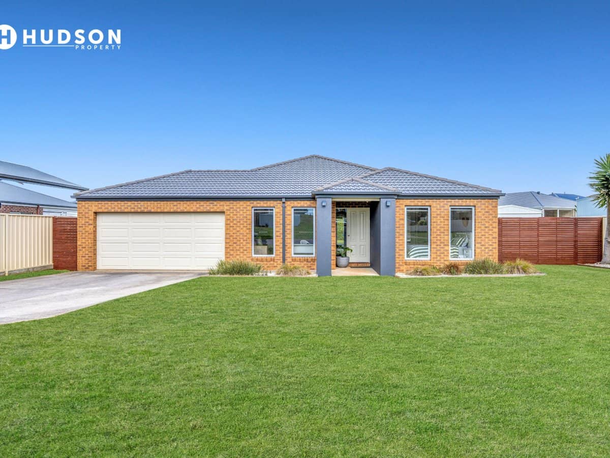 17 Atlantis Avenue, PORTLAND - Thumbnail 1