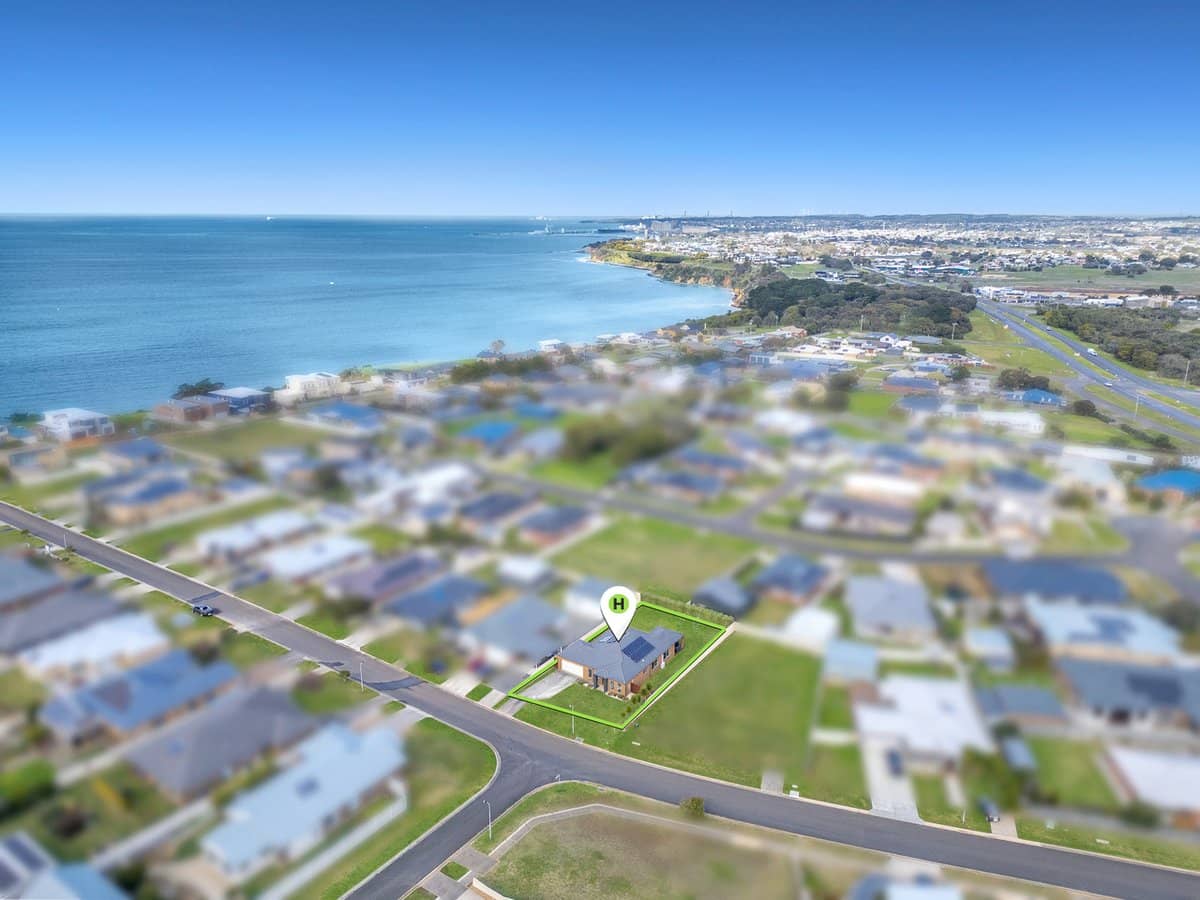 17 Atlantis Avenue, PORTLAND - Thumbnail 3