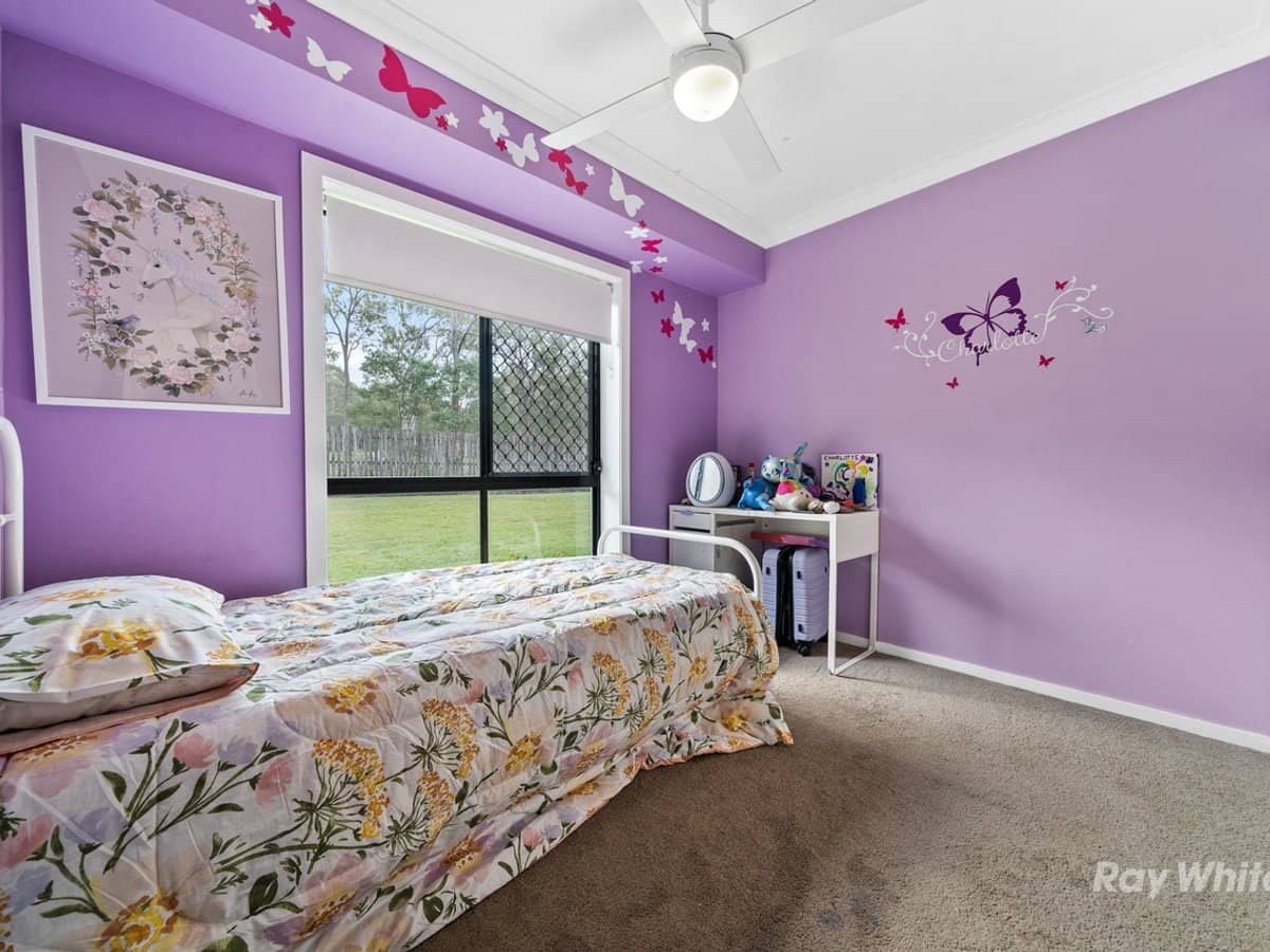 52 Sungold Road, CHAMBERS FLAT - Thumbnail 13