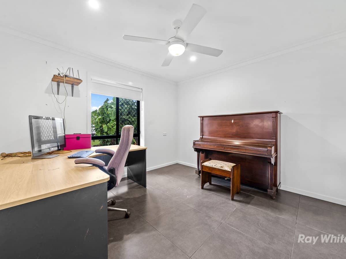 52 Sungold Road, CHAMBERS FLAT - Thumbnail 15