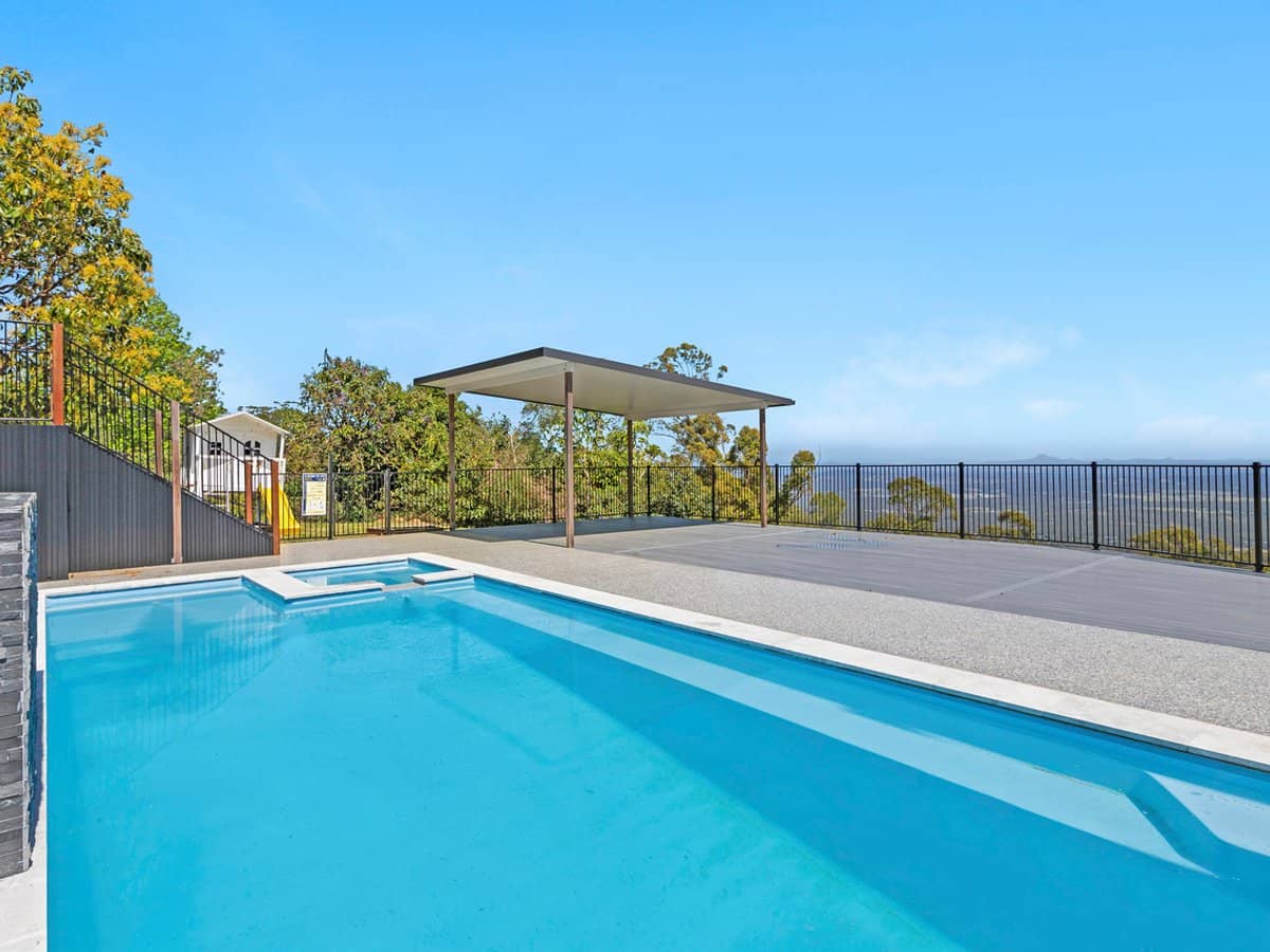 250-252 Macdonnell Road, TAMBORINE MOUNTAIN - Thumbnail 1