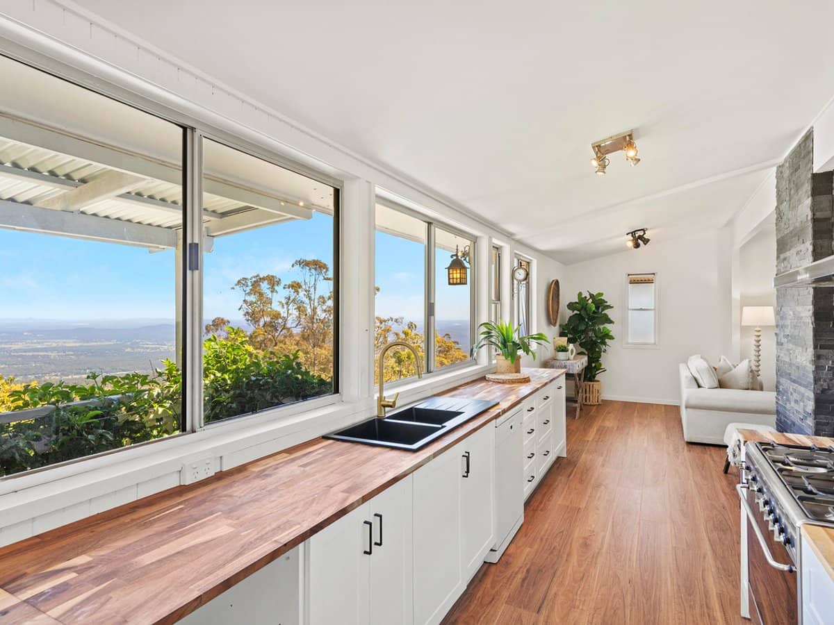 250-252 Macdonnell Road, TAMBORINE MOUNTAIN - Thumbnail 9