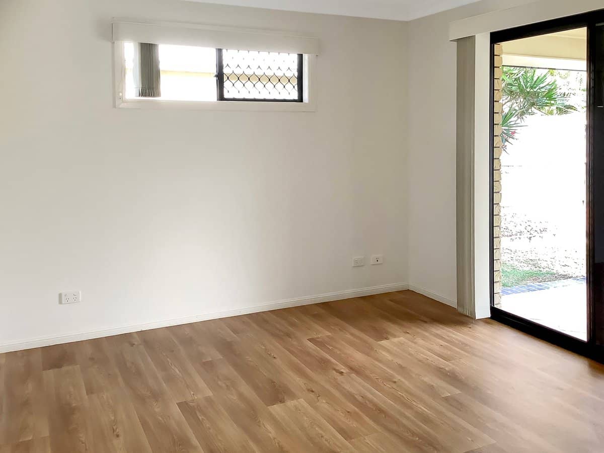 33 Eden Crescent, SPRINGFIELD LAKES - Thumbnail 5