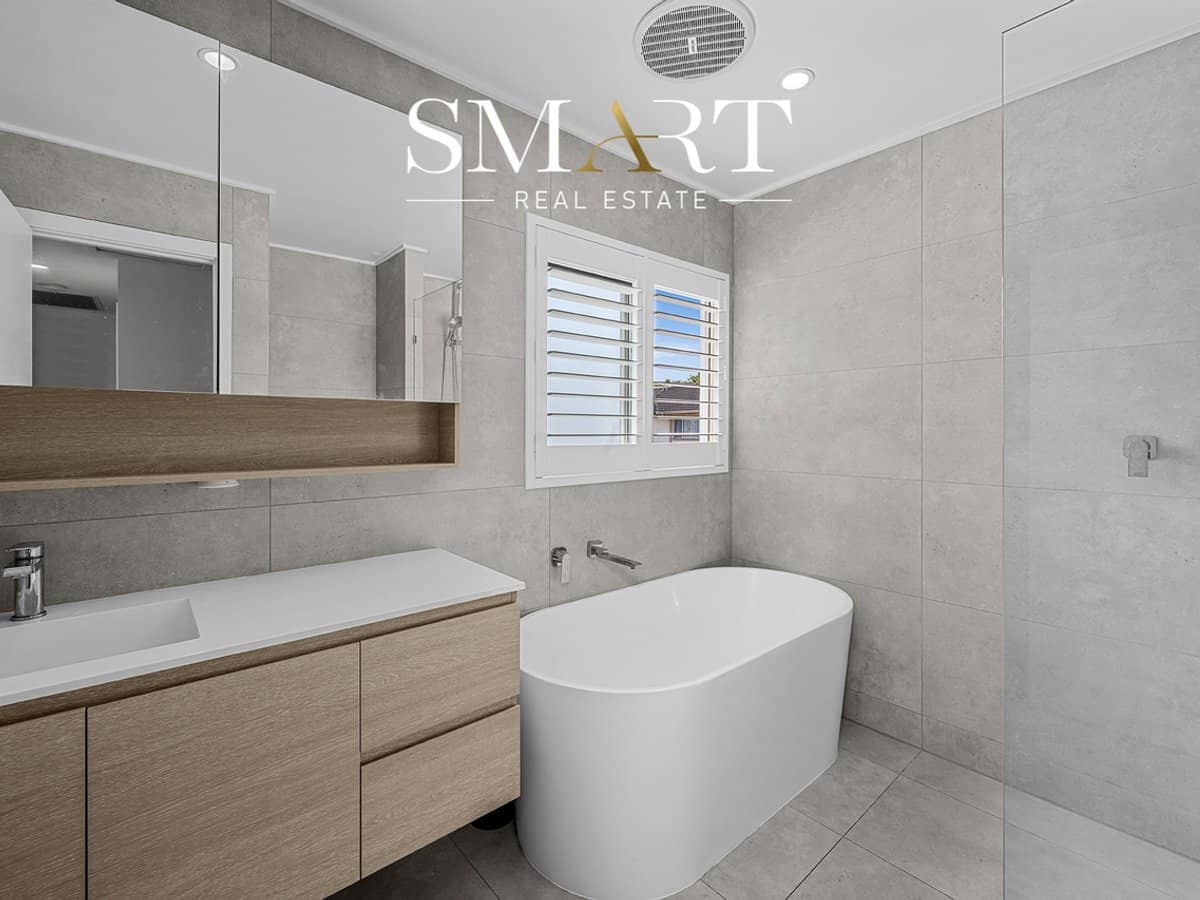 170 Central Street, LABRADOR - Thumbnail 19