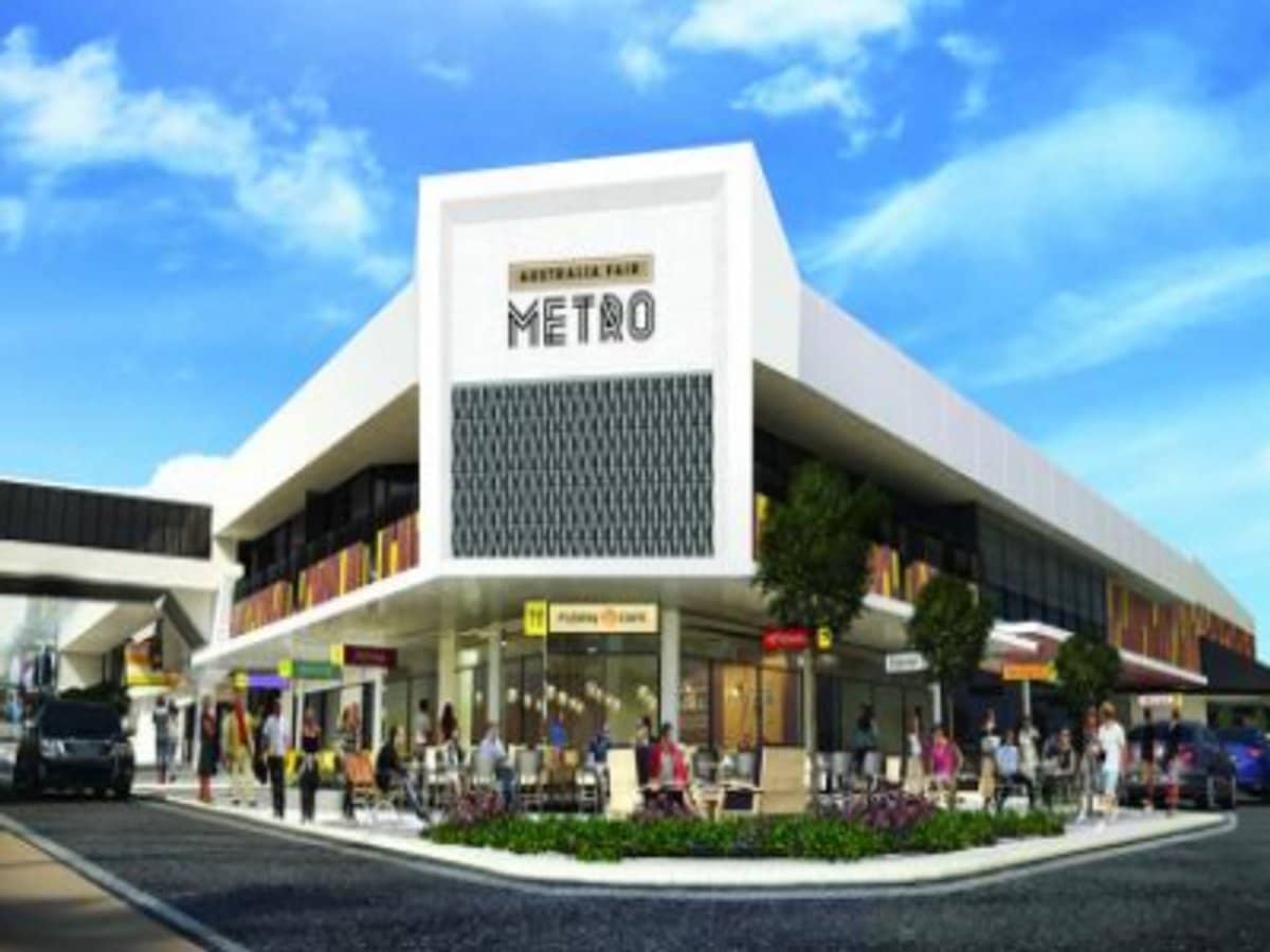 300 Marine Parade, LABRADOR - Thumbnail 8