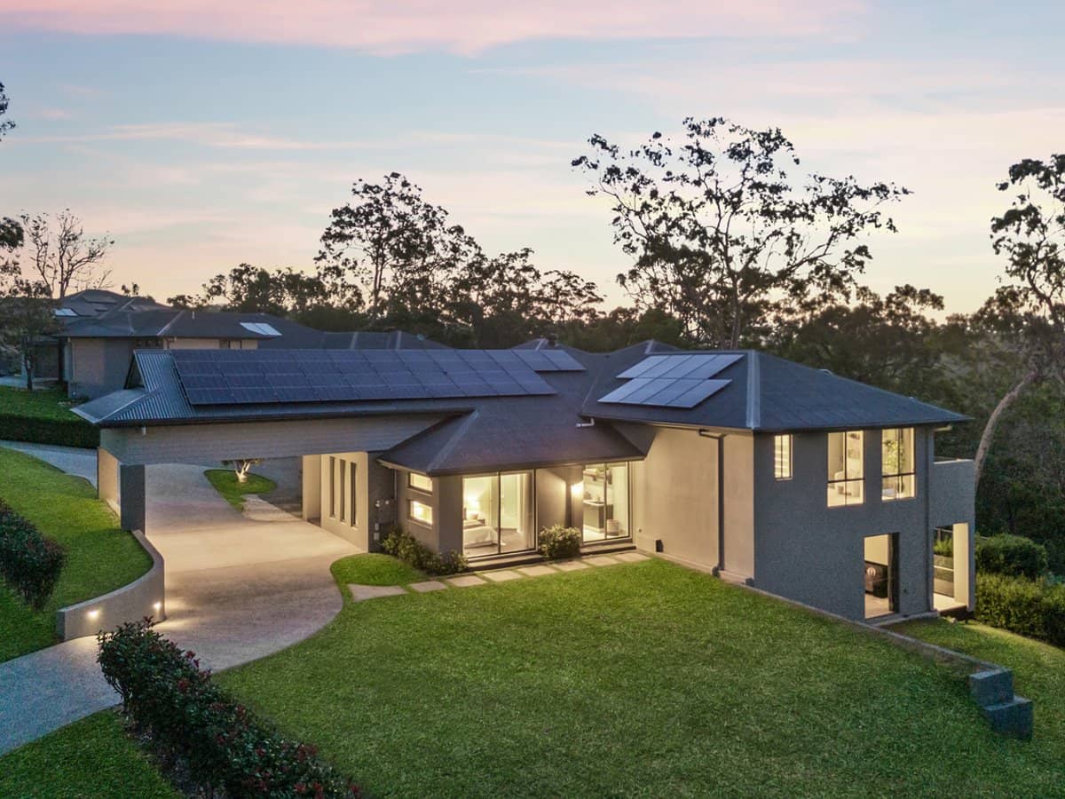 30 Forest Ridge Drive, BONOGIN - Thumbnail 3