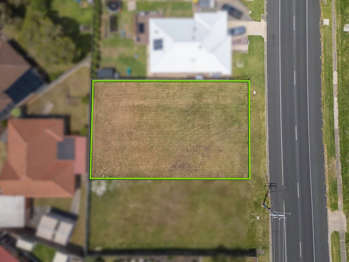 242 Edgar Street, PORTLAND - Thumbnail 3