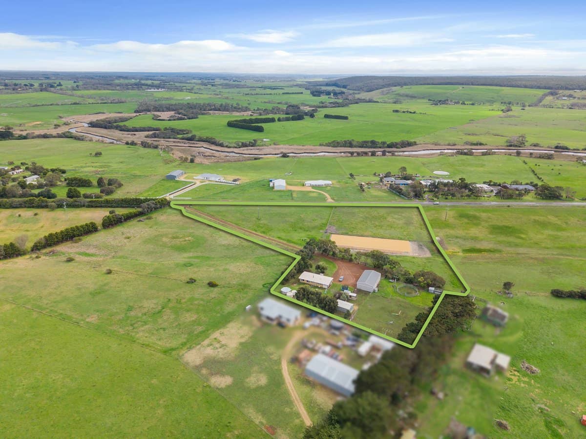 8283 Princes Highway, PORTLAND - Thumbnail 3