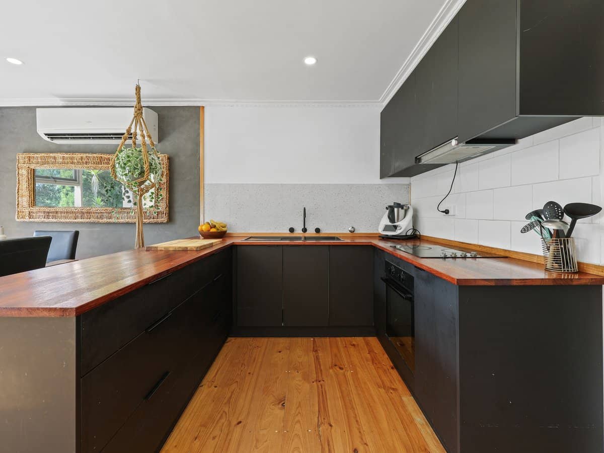 8283 Princes Highway, PORTLAND - Thumbnail 6