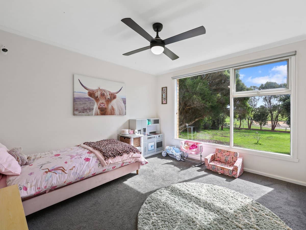 8283 Princes Highway, PORTLAND - Thumbnail 12