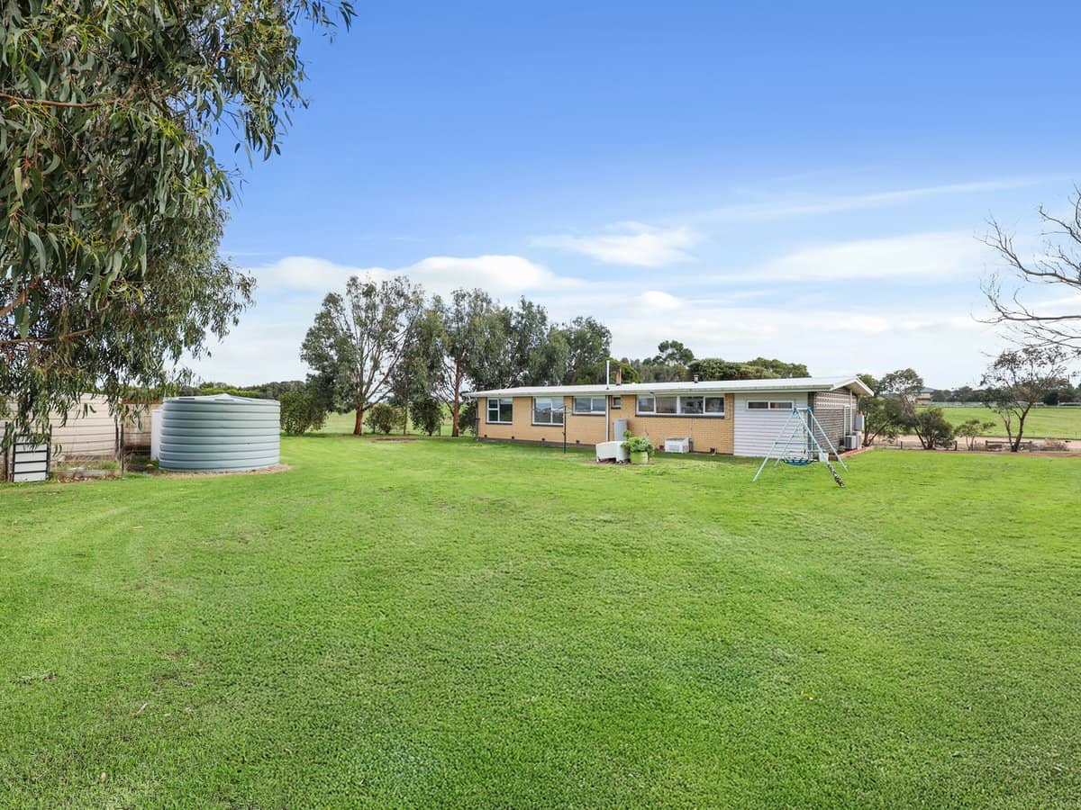 8283 Princes Highway, PORTLAND - Thumbnail 15