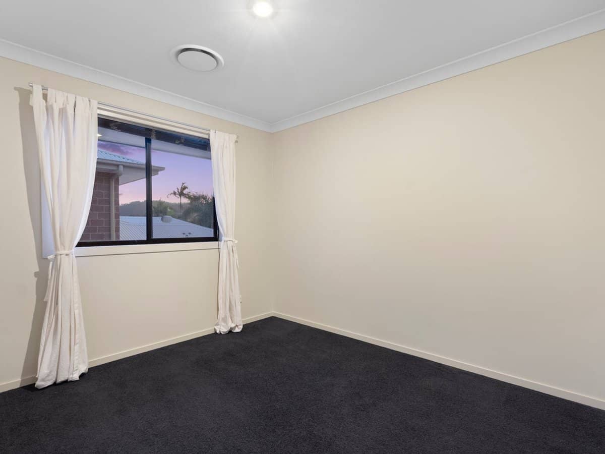 25 Lake Breeze Drive, WINDAROO - Thumbnail 15