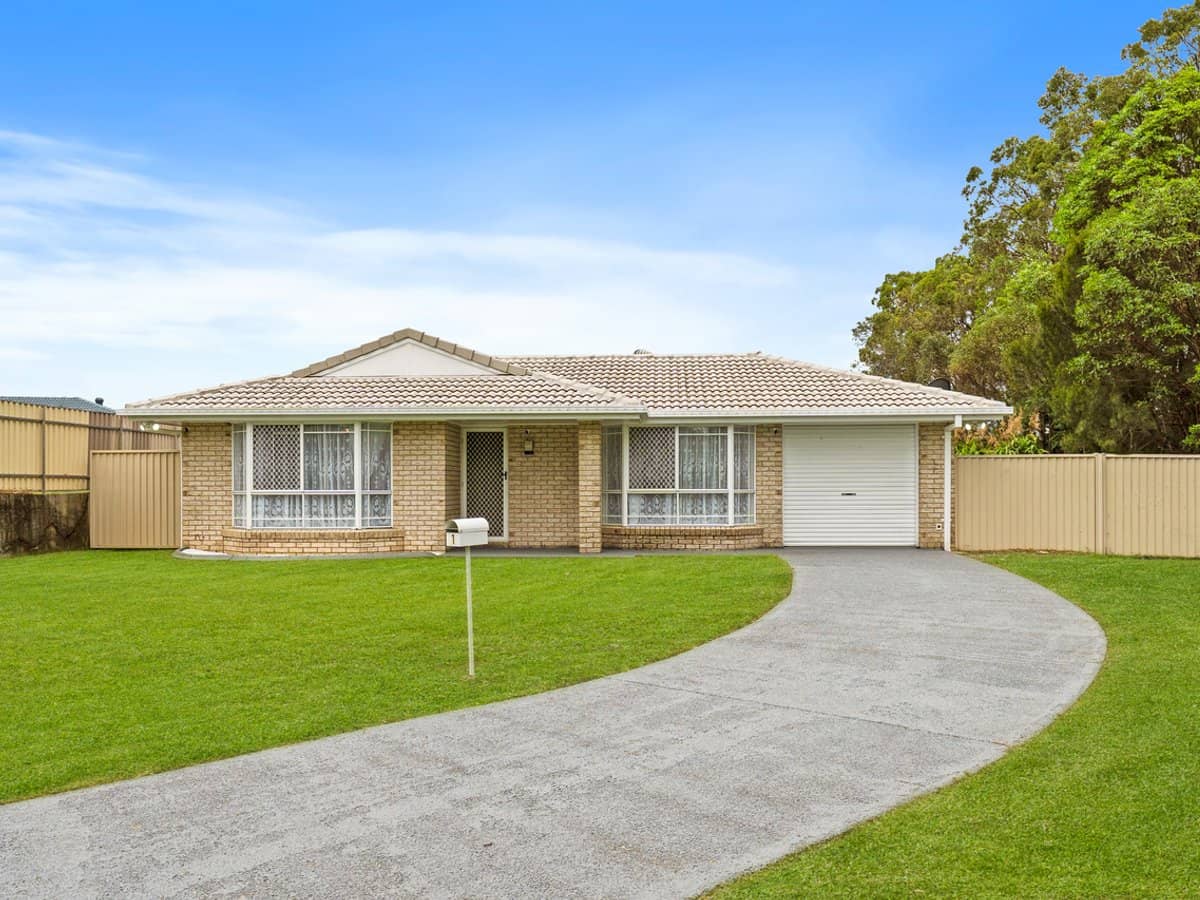 1 Bower Road, EAGLEBY - Thumbnail 1