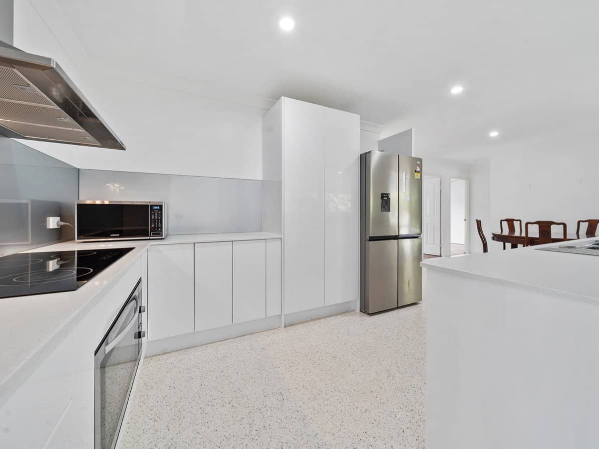 1 Bower Road, EAGLEBY - Thumbnail 5