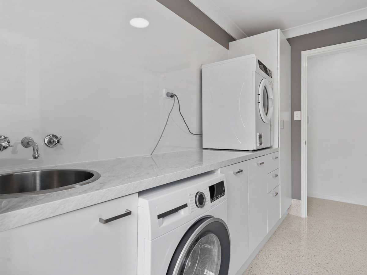 1 Bower Road, EAGLEBY - Thumbnail 6