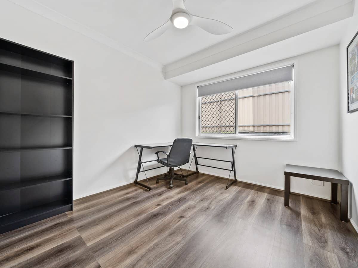 1 Bower Road, EAGLEBY - Thumbnail 11