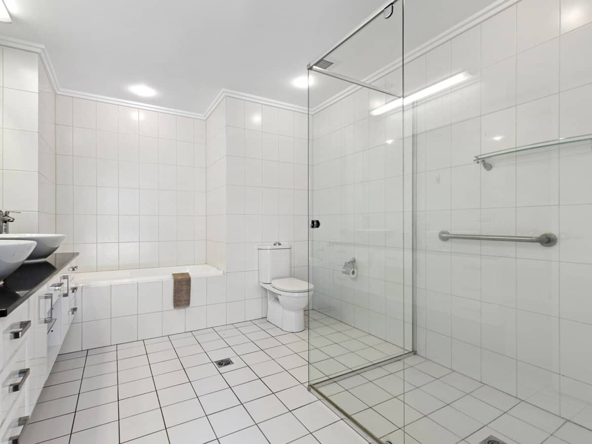 1/34 Riverwalk Avenue, ROBINA - Thumbnail 18