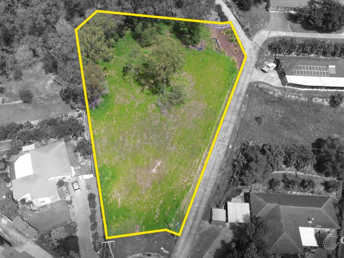 17-19 Paisley Court, Mount Warren Park - Thumbnail 2