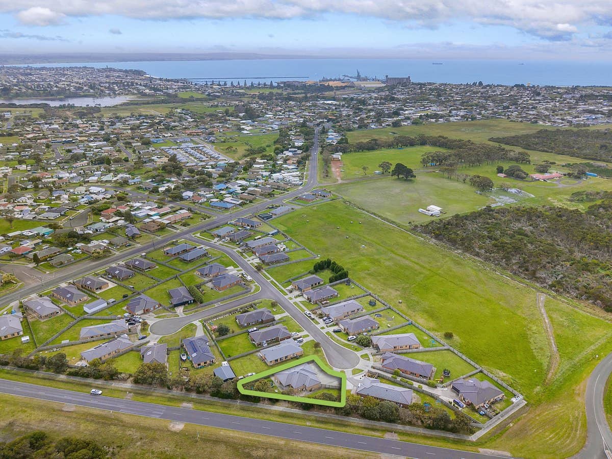 16 Horatio Court, PORTLAND - Thumbnail 13