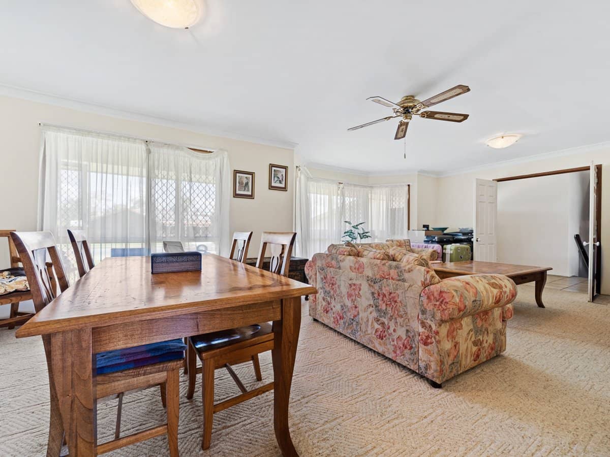 3 Jasmine Crescent, SHAILER PARK - Thumbnail 2