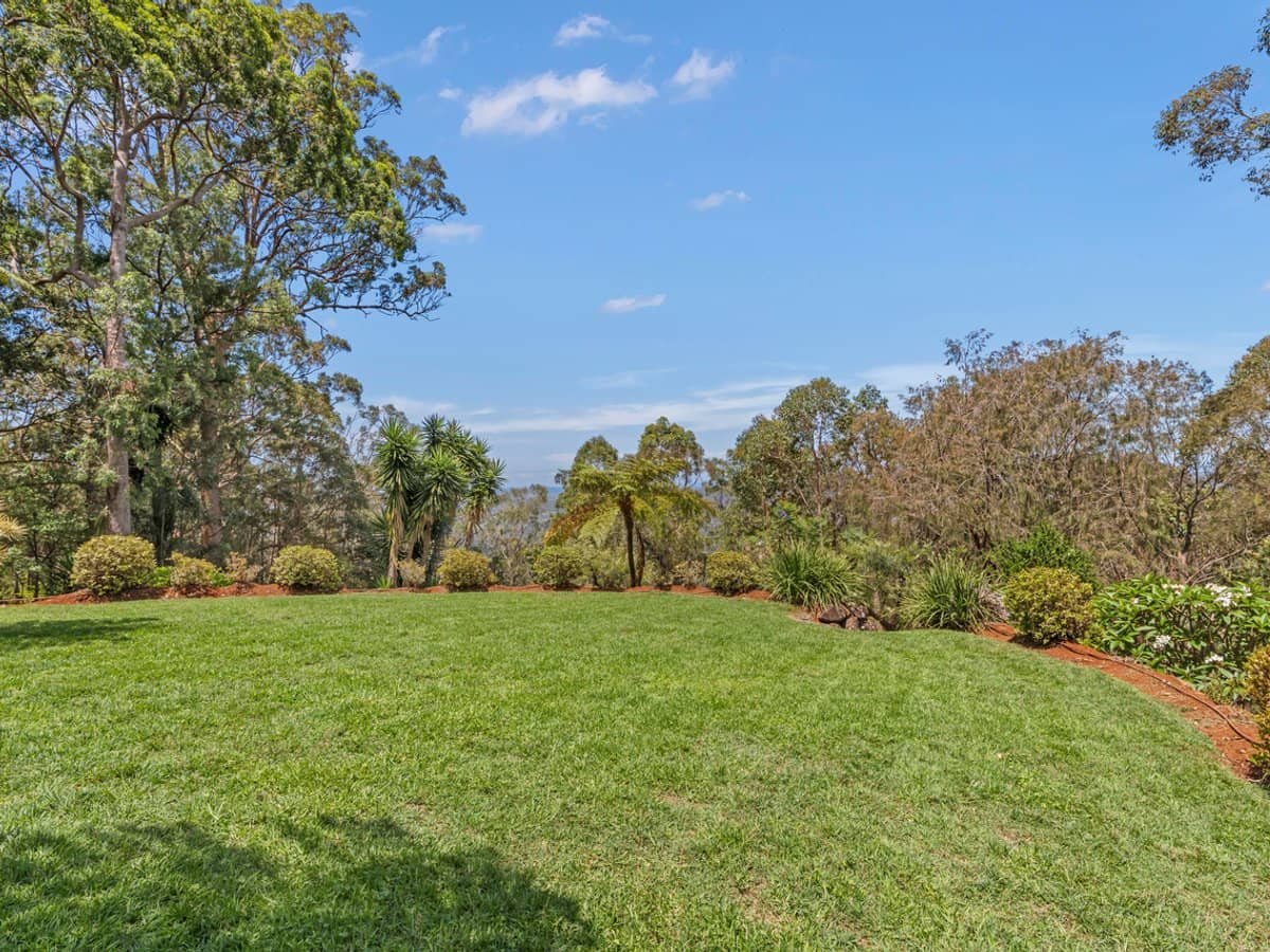17 Lombok Court, TAMBORINE MOUNTAIN - Thumbnail 24