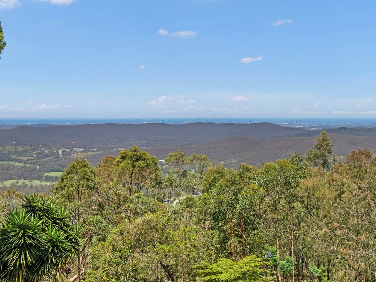 17 Lombok Court, TAMBORINE MOUNTAIN - Thumbnail 28