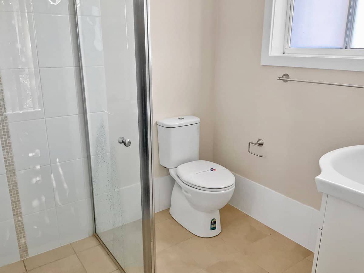 73-79 The Lakes Drive, GLENMORE PARK - Thumbnail 10