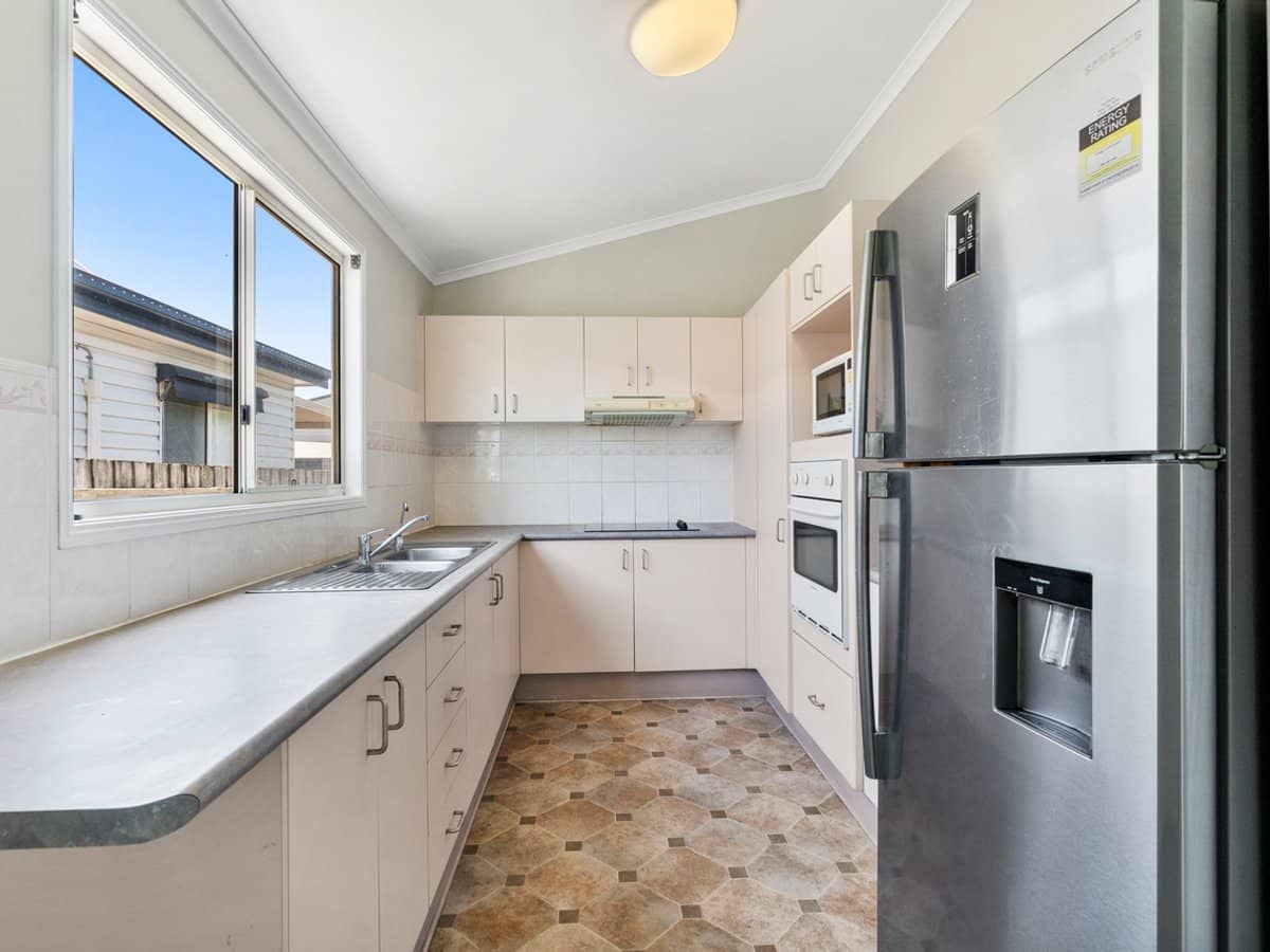 67 Winders Place, BANORA POINT - Thumbnail 4