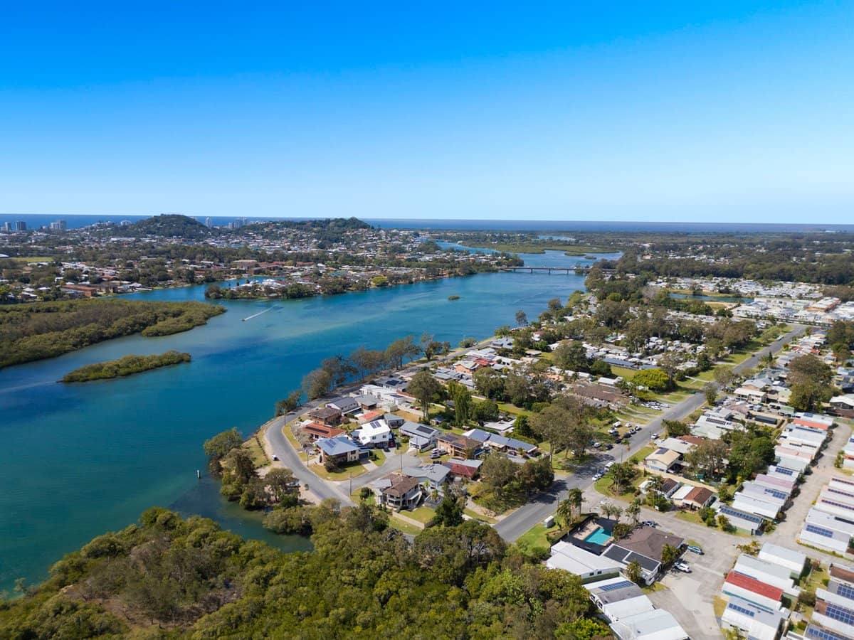 34 Philp Parade, TWEED HEADS SOUTH - Thumbnail 4