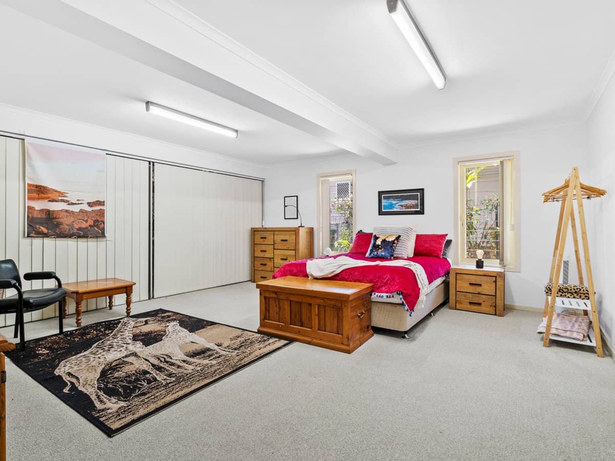 34 Philp Parade, TWEED HEADS SOUTH - Thumbnail 21