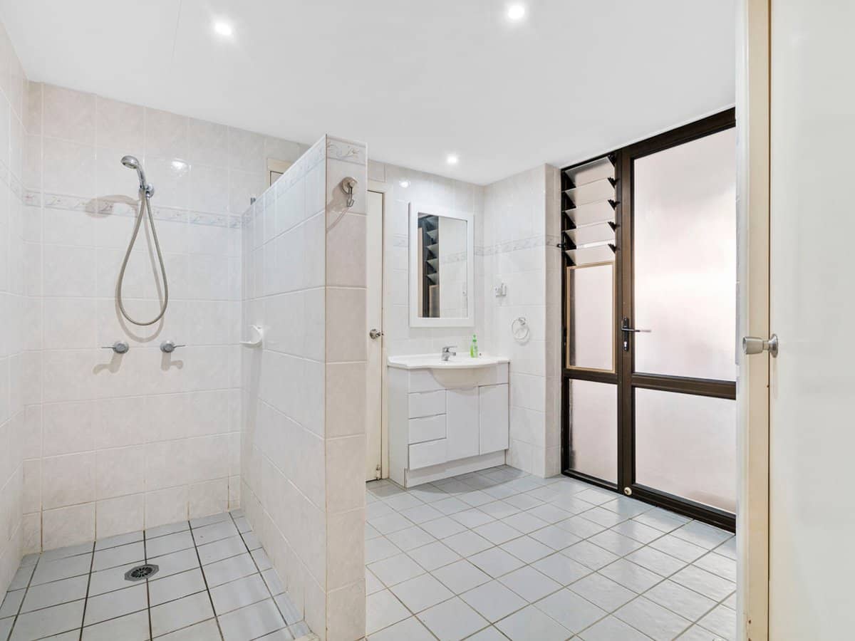 34 Philp Parade, TWEED HEADS SOUTH - Thumbnail 23