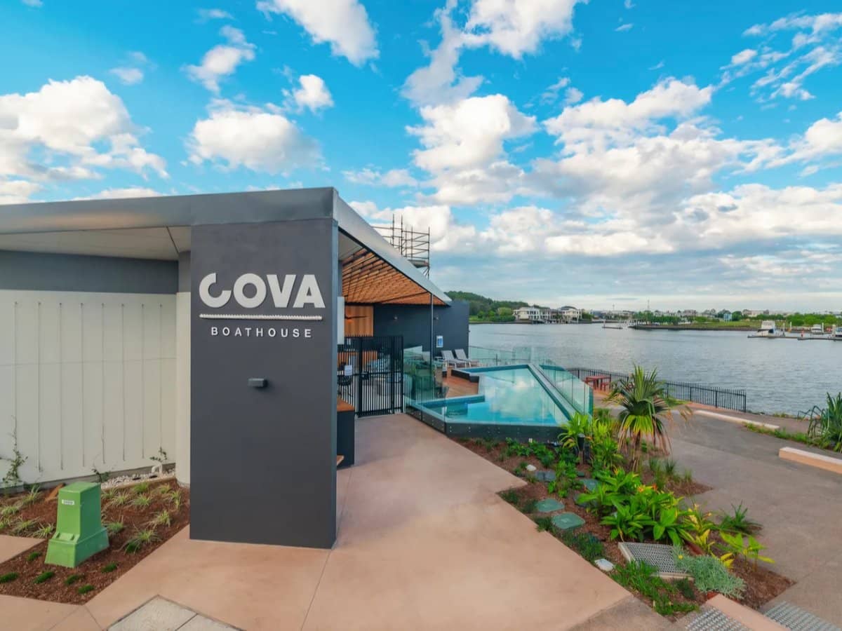 1 Stillwater Court, Hope Island - Thumbnail 34